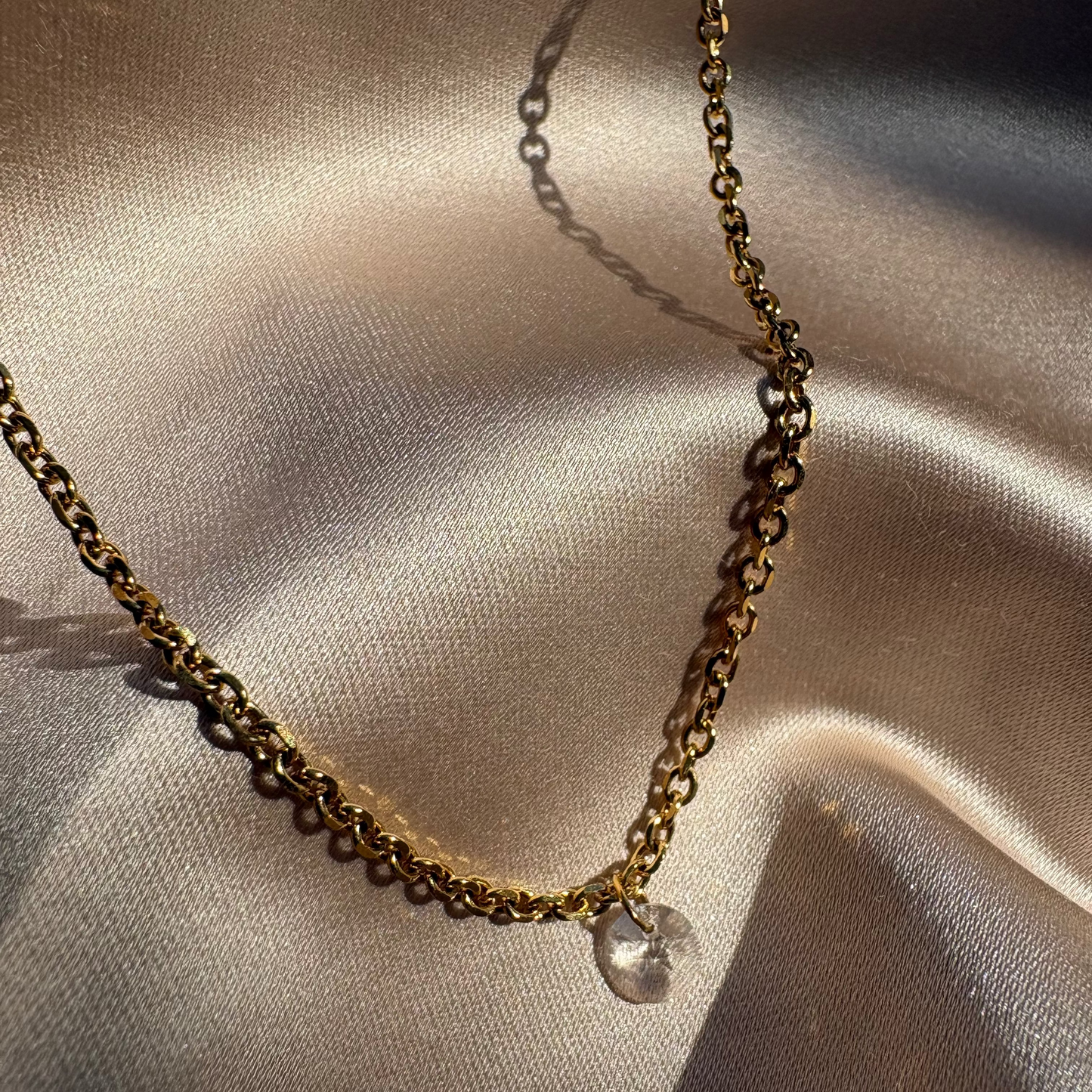 Collier NOVA